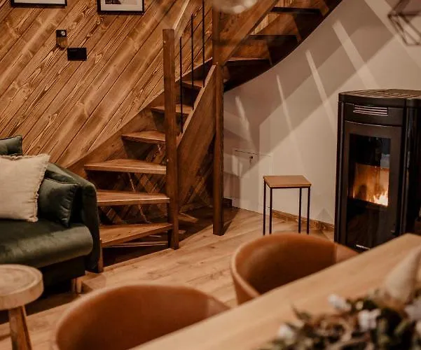 Wlesie W Gorach Pieniny 샬레 크로시엔코